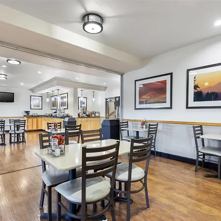 Best Western Woodburn Inn-3