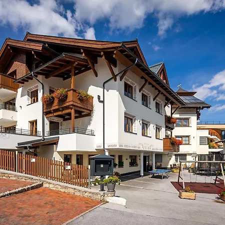Apart-Hotel Aurora Fiss-2