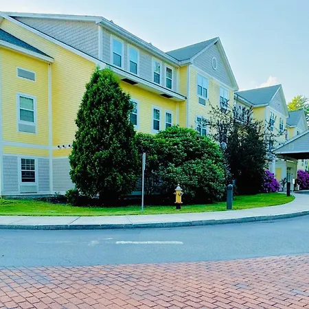 Comfort Inn & Suites Scarborough-Portland-2