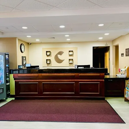 Comfort Inn & Suites Scarborough-Portland-3