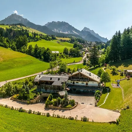 Alpine Mountain Chalet-2