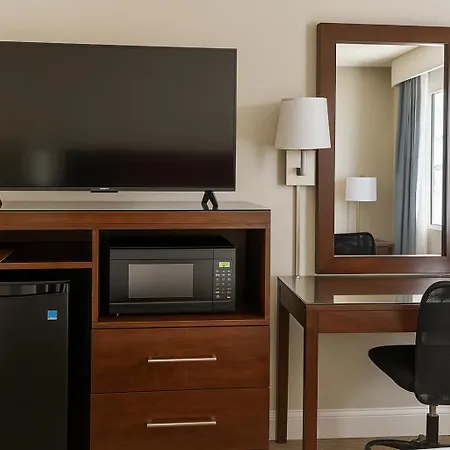 Days Inn By Wyndham Bradenton I-75-2