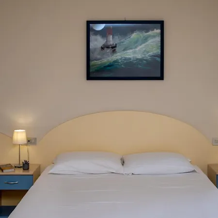 Hotel Riviera-3