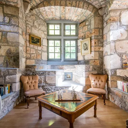 Chateau De La Caze-2