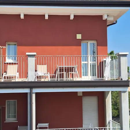 Vialeromadodici Rooms & Apartments-2