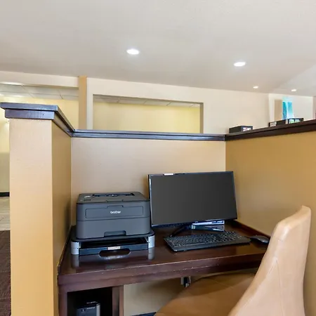 Quality Inn Columbia Mall-2