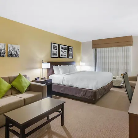 Sleep Inn & Suites Devils Lake-3