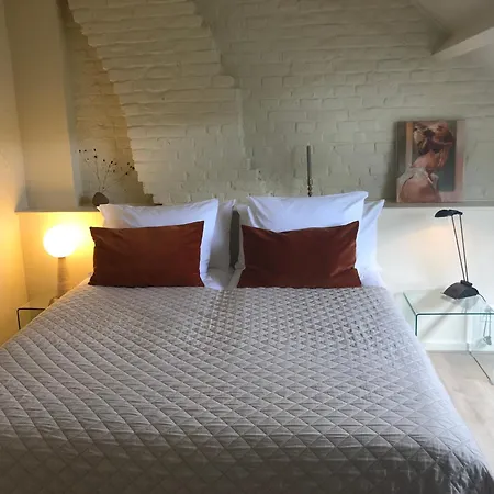 B&B Alexander-3