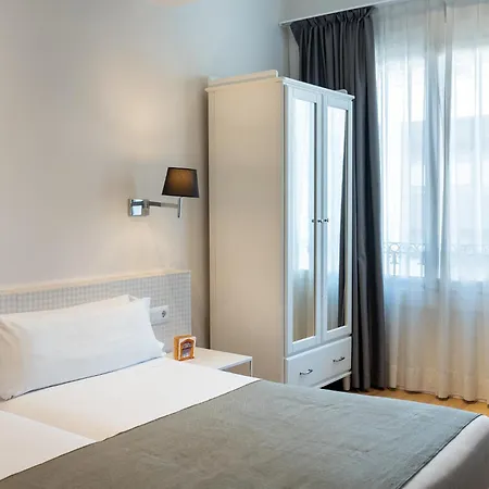 Meson Castilla Atiram Hotels-3