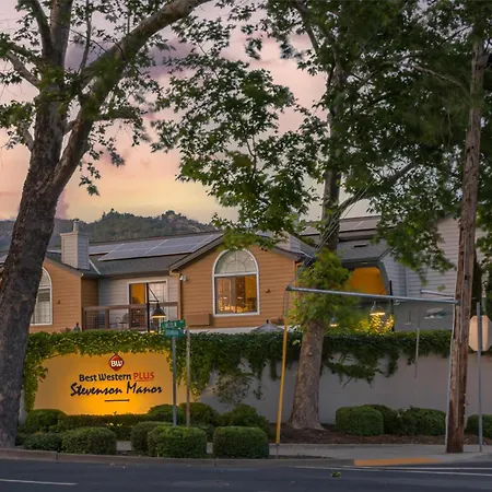 Best Western Plus Stevenson Manor-3