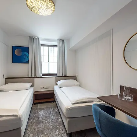 Hotel Mondschein-3