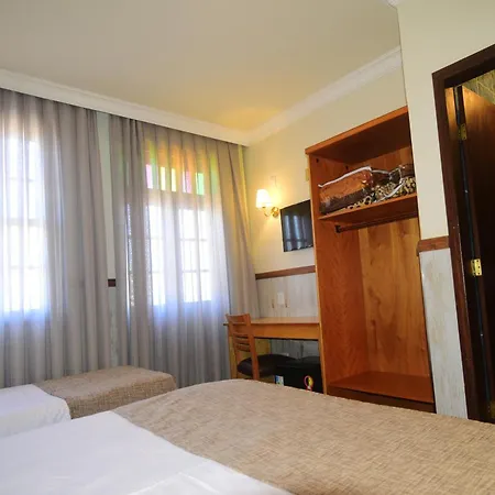 Boroni Palace Hotel-3