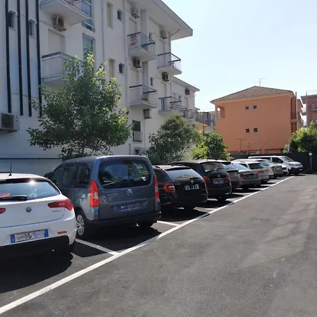 Hotel Sandra-3