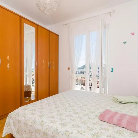 Ivo Guest House-2