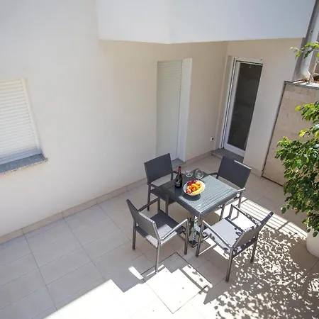 Adrion Aparthotel-3