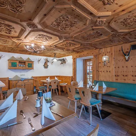 Hotel Roesslwirt-2