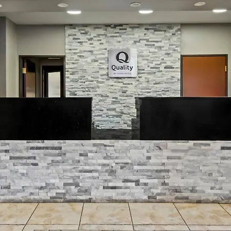 Quality Inn & Suites - Granbury-2