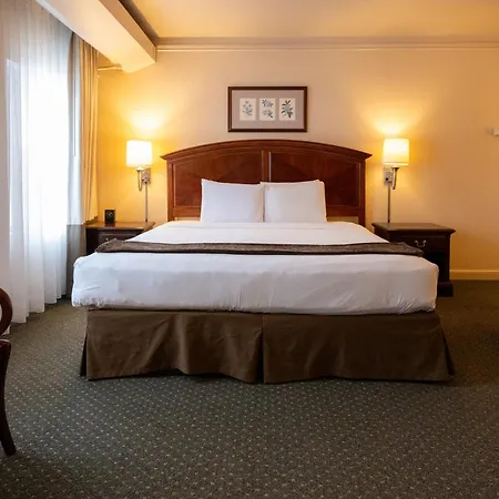 The Inn At Virginia Mason-2