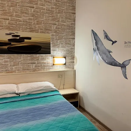 Regina Urban Beach Hotel-2