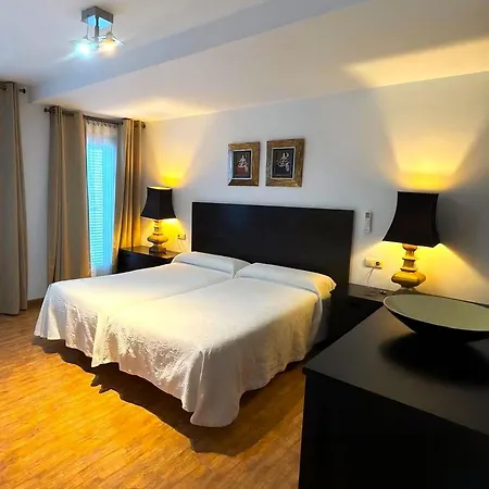 Hostal Tres Soles-3