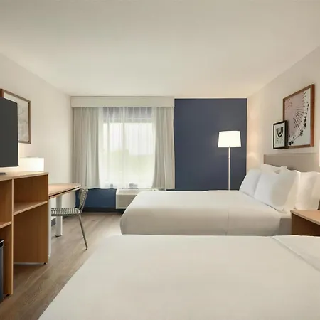 Spark By Hilton Woburn Boston-2