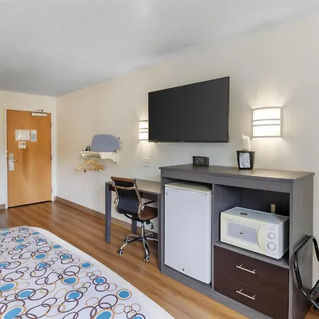 Surestay Plus Hotel By Best Western Niagara Falls East-2