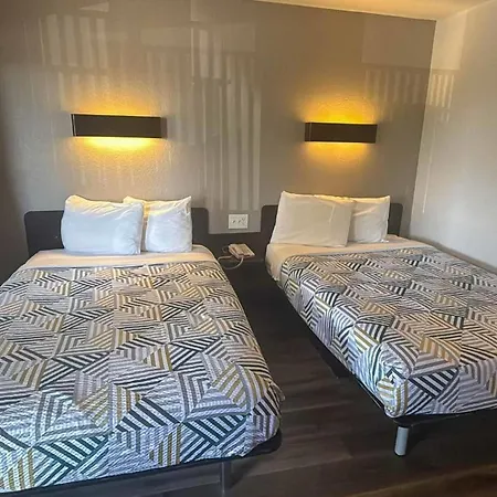 Hotel B5 -Watsonville-3
