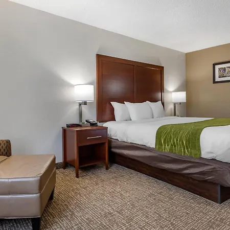 Comfort Inn Shelby-2