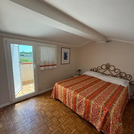 Hotel Sabrina-3