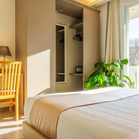 Golden Apartments-3
