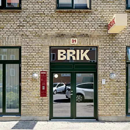 Brik Apartment Hotel-2