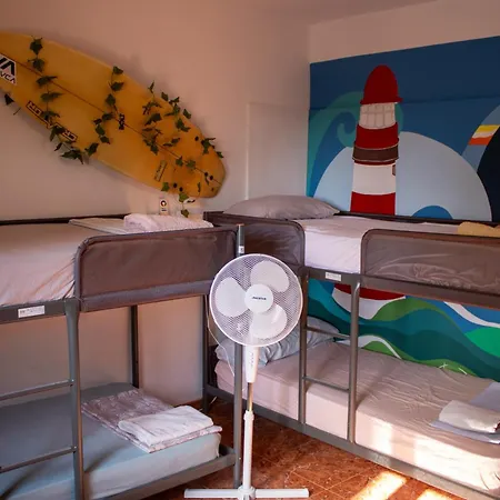 Hostel Banana Surf House-3