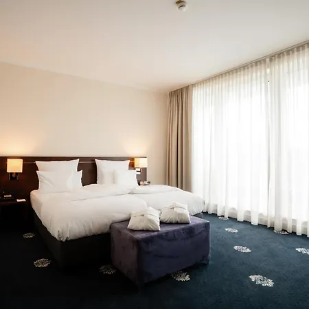 Hotel Vier Jahreszeiten Starnberg-2