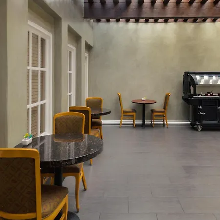 Best Western Plus Newport Mesa Inn-2