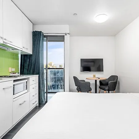 Quality Apartments North Melbourne-2