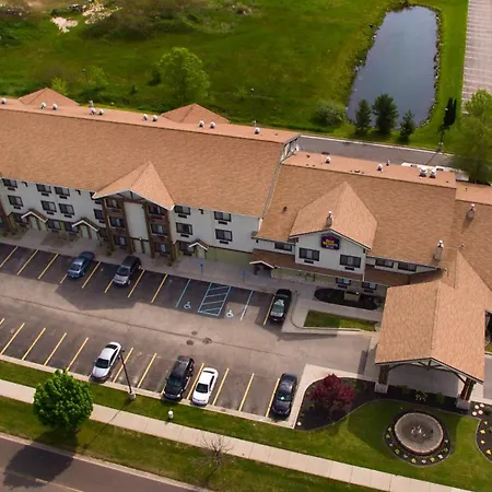 White Pine Inn & Suites-2