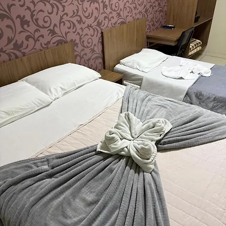 Hotel Ideal-3