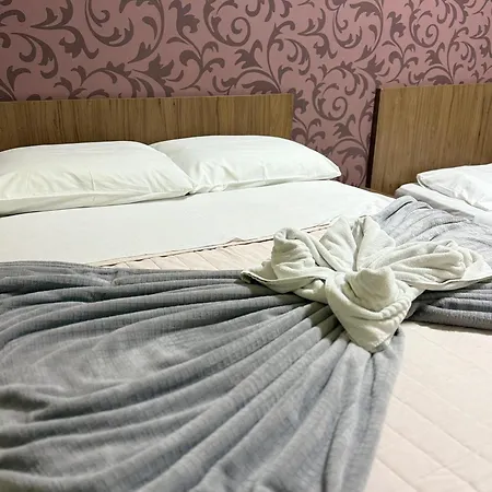 Hotel Ideal-2