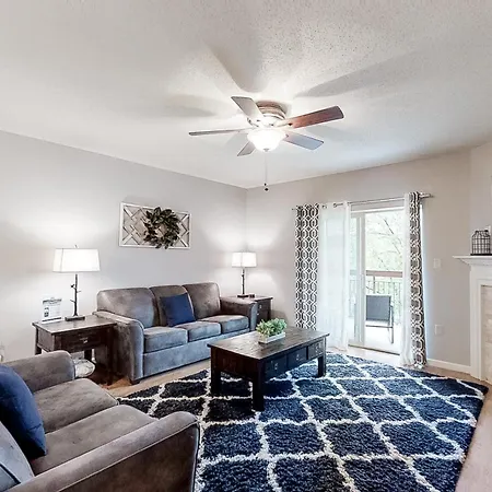 Cedar Lodge #503-2