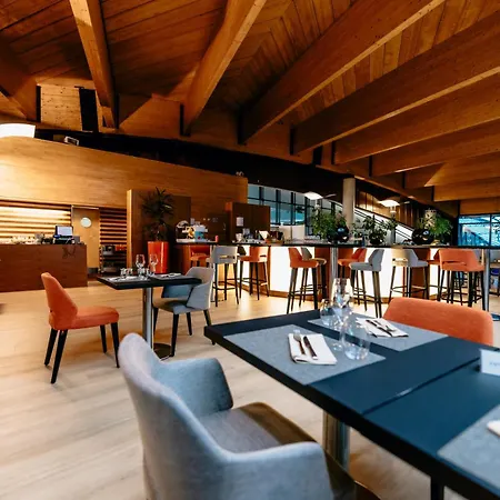 Coque Hotel-3