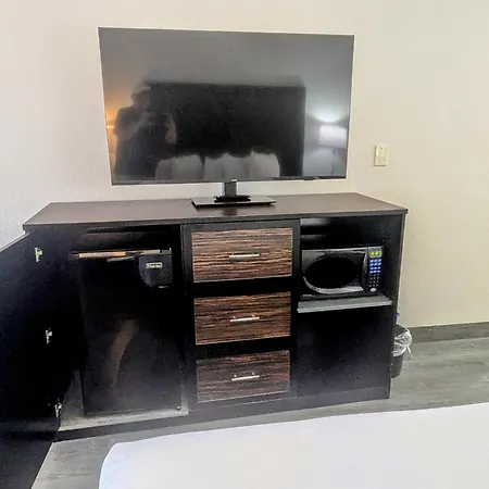 La Quinta By Wyndham Prattville-3