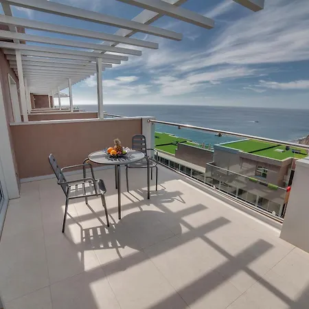 Riviera Vista-2