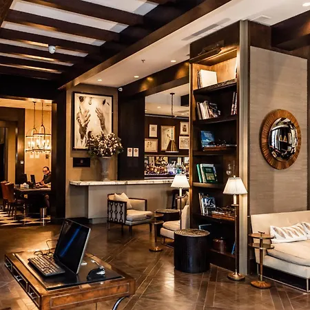 The Singular Santiago-3