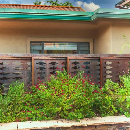 Sedona Uptown Suites-2