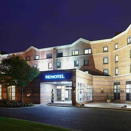 Novotel Newcastle Airport-2