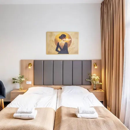 Hotel Lothus-2