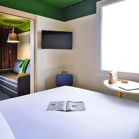 ibis Styles Lyon Meyzieu Stadium-2