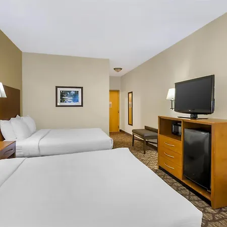 Best Western Plus Richmond Hill Inn-2