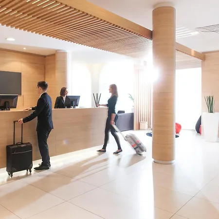 Novotel Brussels Centre Midi-3