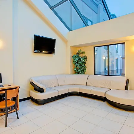 Days Inn By Wyndham Parsippany-3